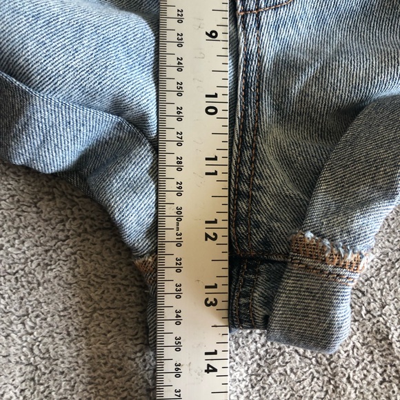 Aeropostale Shorts Light Blue Denim Jean Mom Hi Waist Distressed Size 12 - Picture 11 of 11